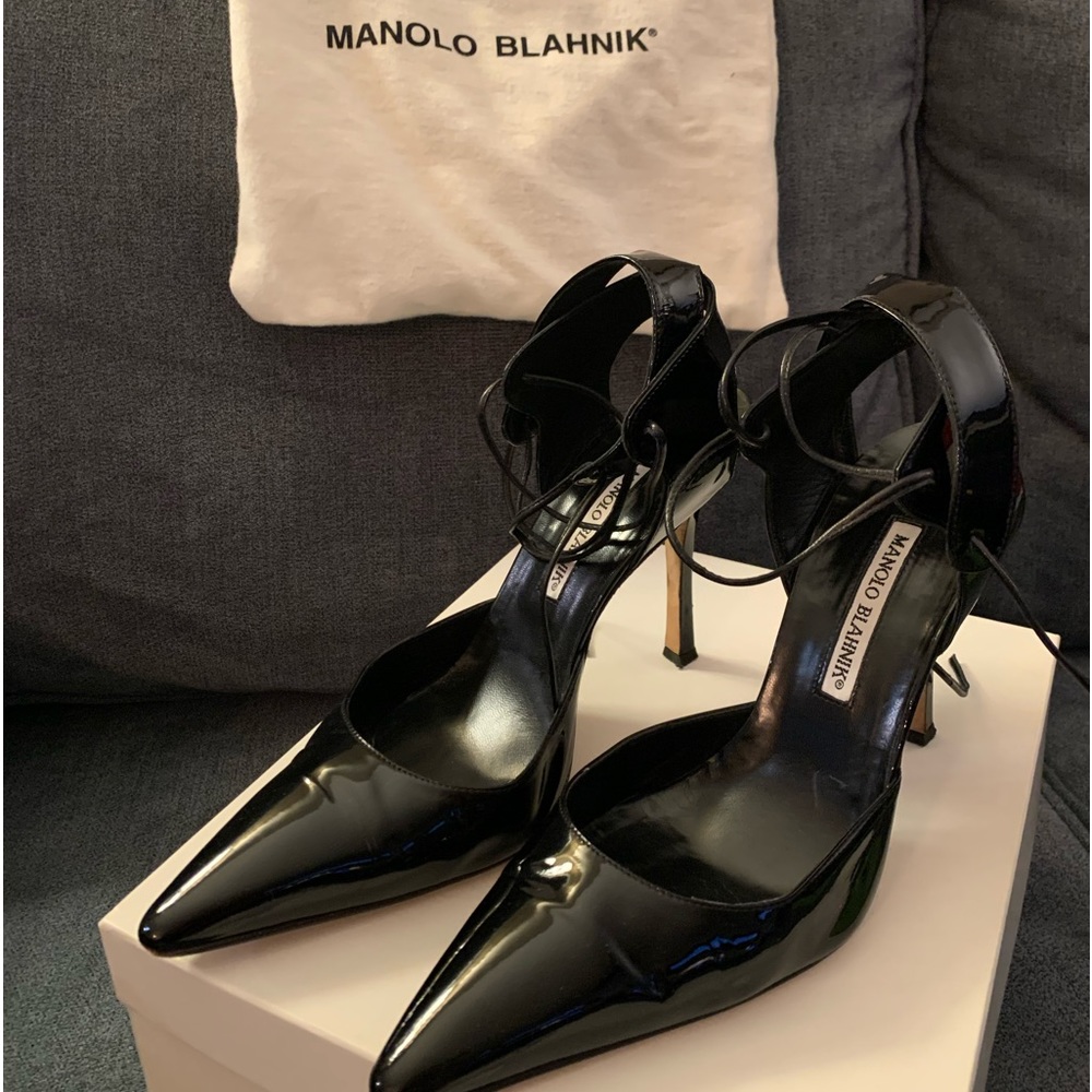Manolo Blahnik Lara Heels